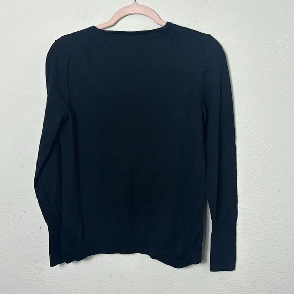 J. Crew 100% Merino Wool Round Neck Pullover Sweater in black size Small - Picture 2 of 7